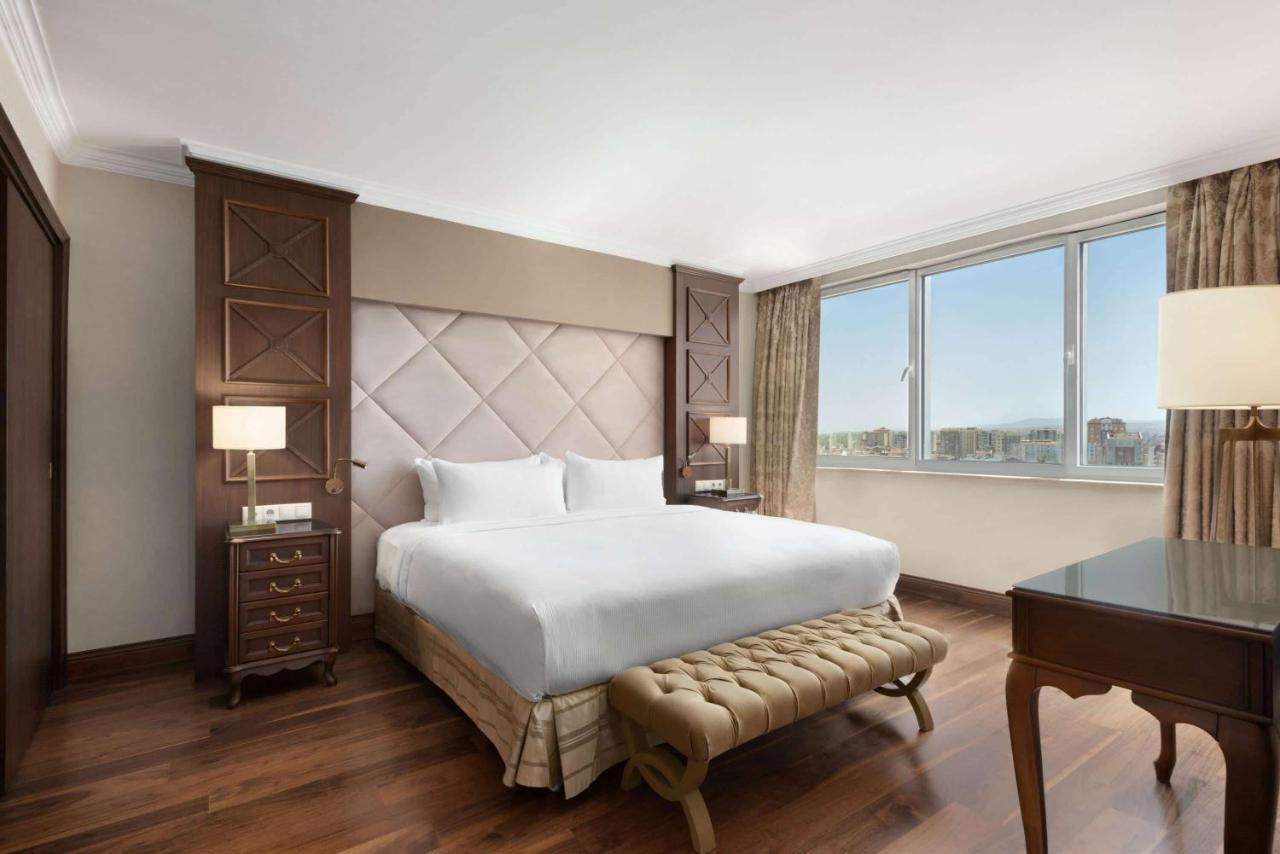 Wyndham Grand 5*